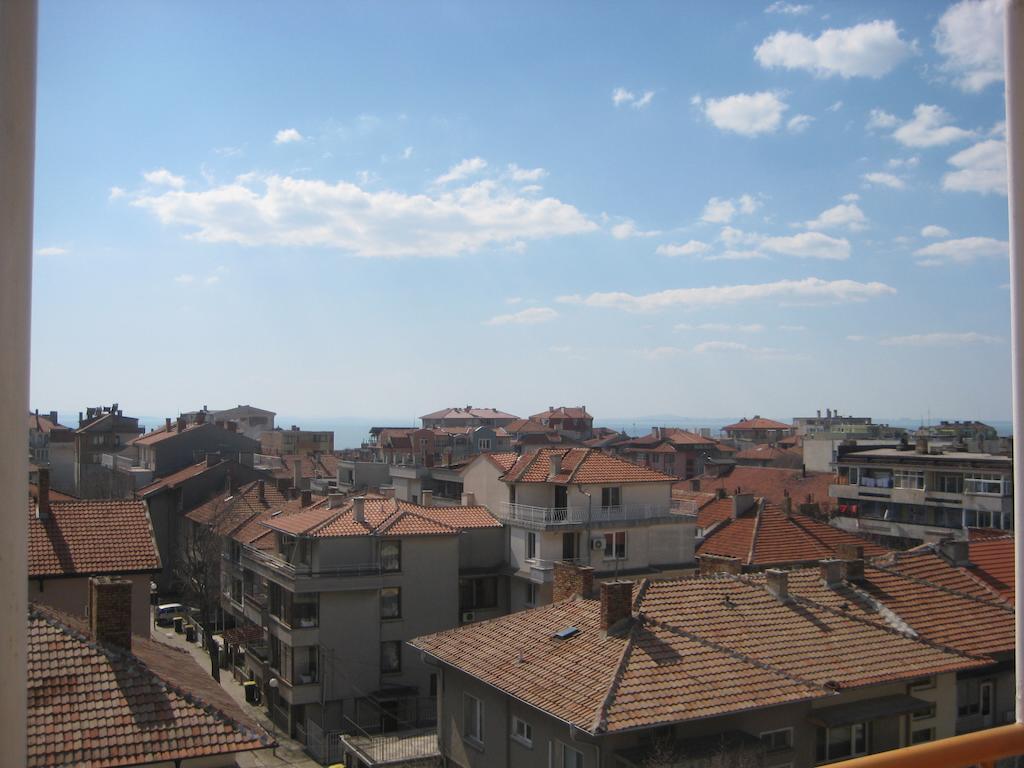 Tashevi Apartments Pomorie Exterior photo