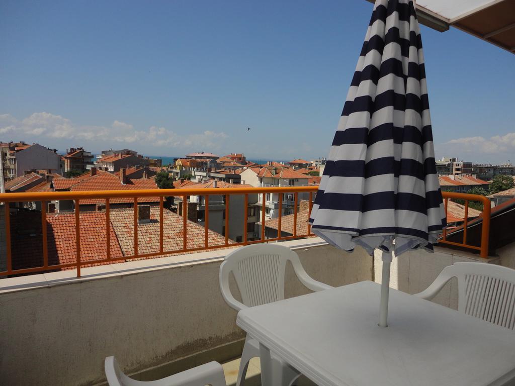 Tashevi Apartments Pomorie Exterior photo